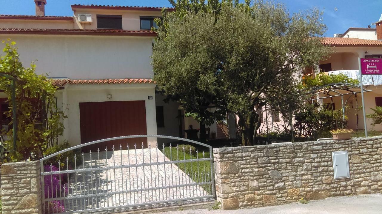 Apartman Snjezana Fažana Zewnętrze zdjęcie
