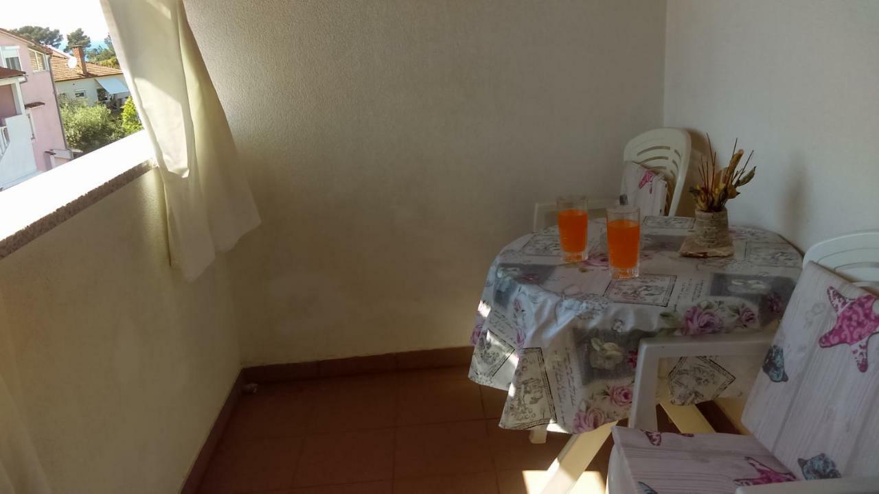 Apartman Snjezana Fažana Zewnętrze zdjęcie